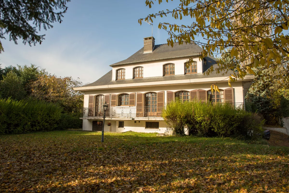 La Grande Casa De Rosny-sous-Bois